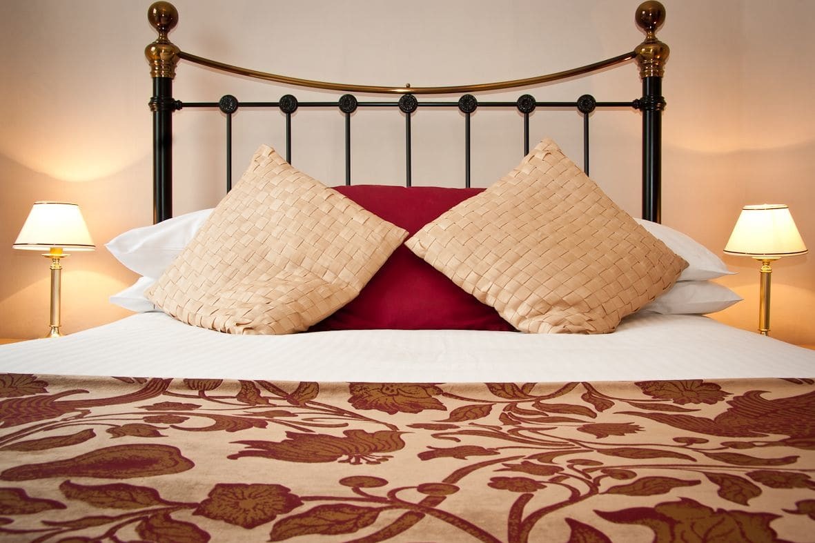 Holly-Wood Guest House วินเดอร์เมียร์ ภายนอก รูปภาพ